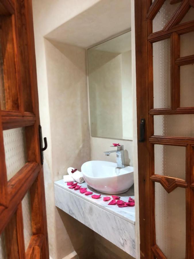 Riad Oscaroi Marrakesh Bagian luar foto